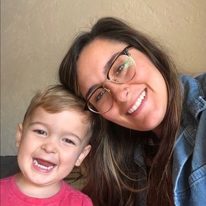 Meet your Posher, Amanda